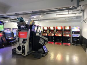 ヤングボウル（ゲームコーナー）